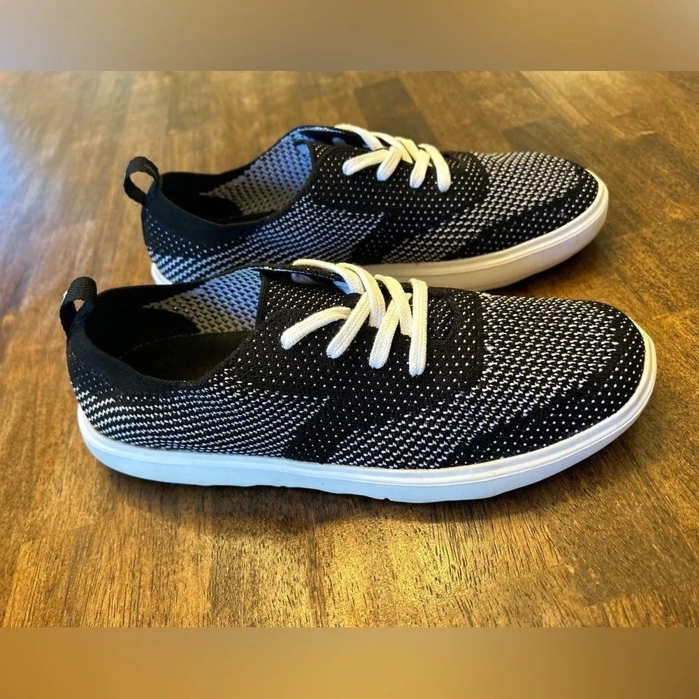 Merrill Women’s Around Town City Lace Knit Sneakers Black & White Size 8 - Picture 4 of 10